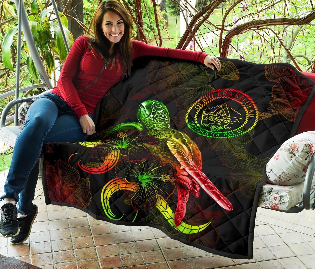 Palau Polynesian Premium Quilt - Turtle With Blooming Hibiscus Reggae