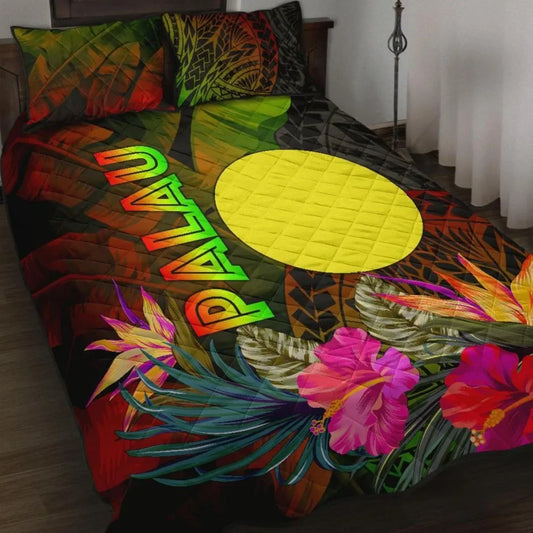 Palau Polynesian Quilt Bed Set - Hibiscus and Banana Leaves