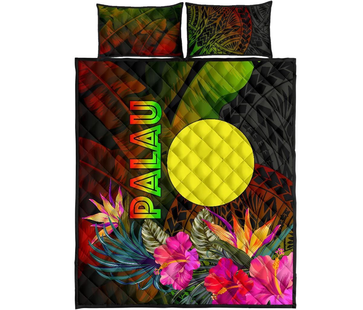 Palau Polynesian Quilt Bed Set - Hibiscus and Banana Leaves