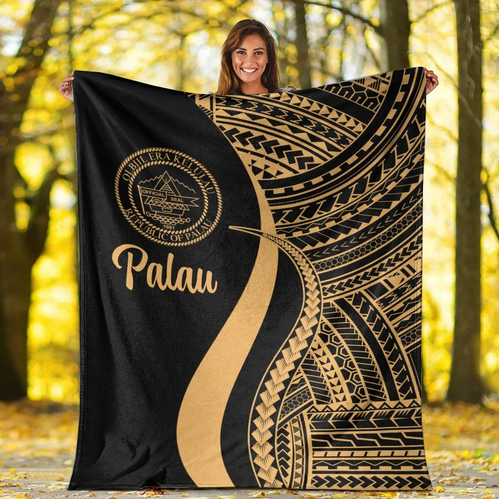 Palau Premium Blanket - Gold Polynesian Tentacle Tribal Pattern Crest