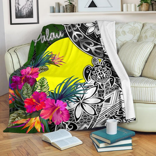 Palau Premium Blanket - Turtle Plumeria Banana Leaf