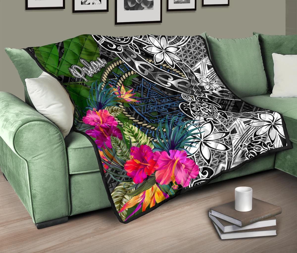 Palau Premium Quilt - Turtle Plumeria Banana Leaf Crest