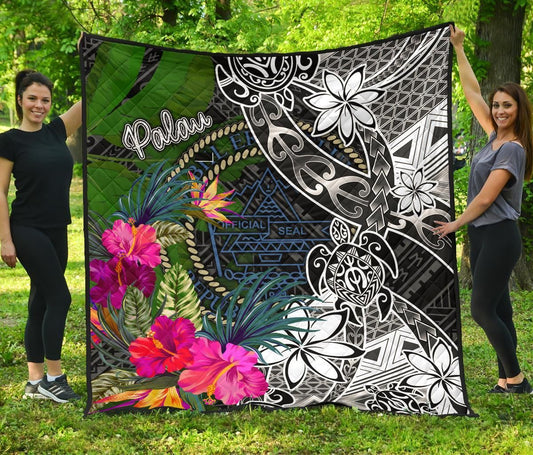 Palau Premium Quilt - Turtle Plumeria Banana Leaf Crest