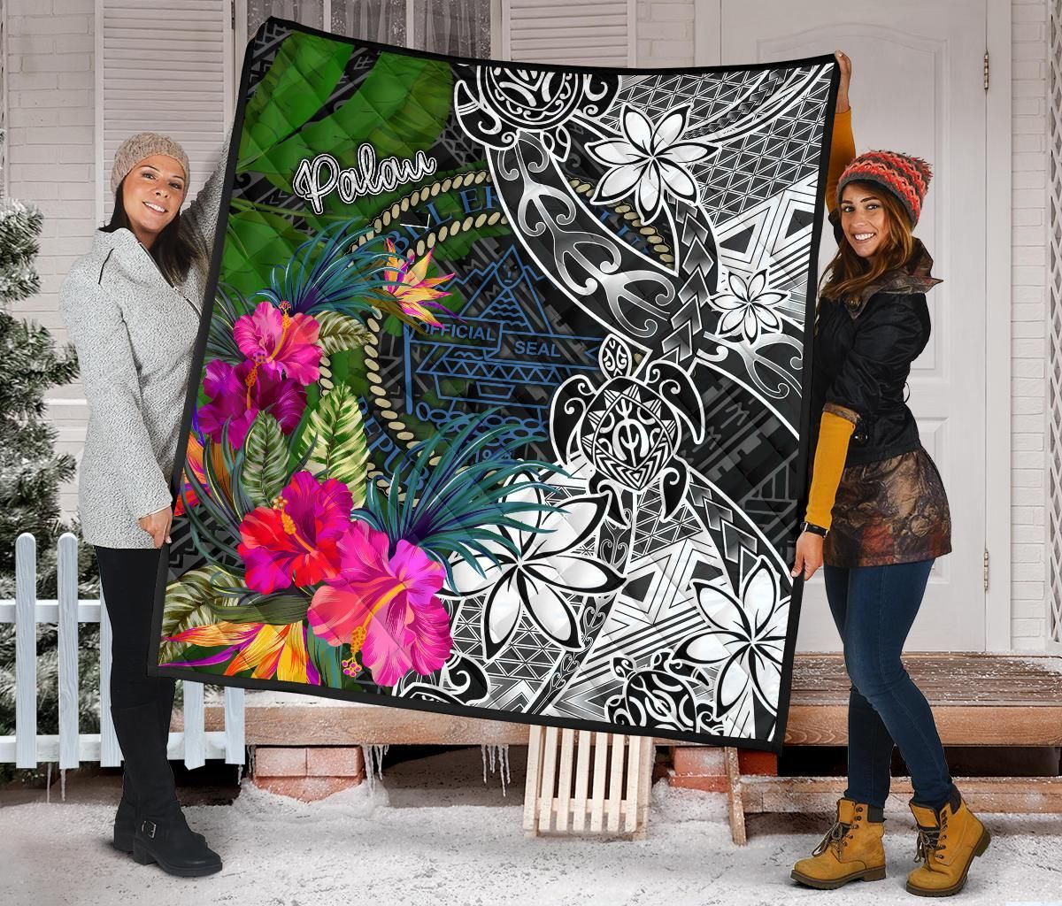 Palau Premium Quilt - Turtle Plumeria Banana Leaf Crest