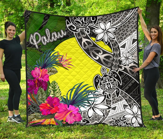 Palau Premium Quilt - Turtle Plumeria Banana Leaf