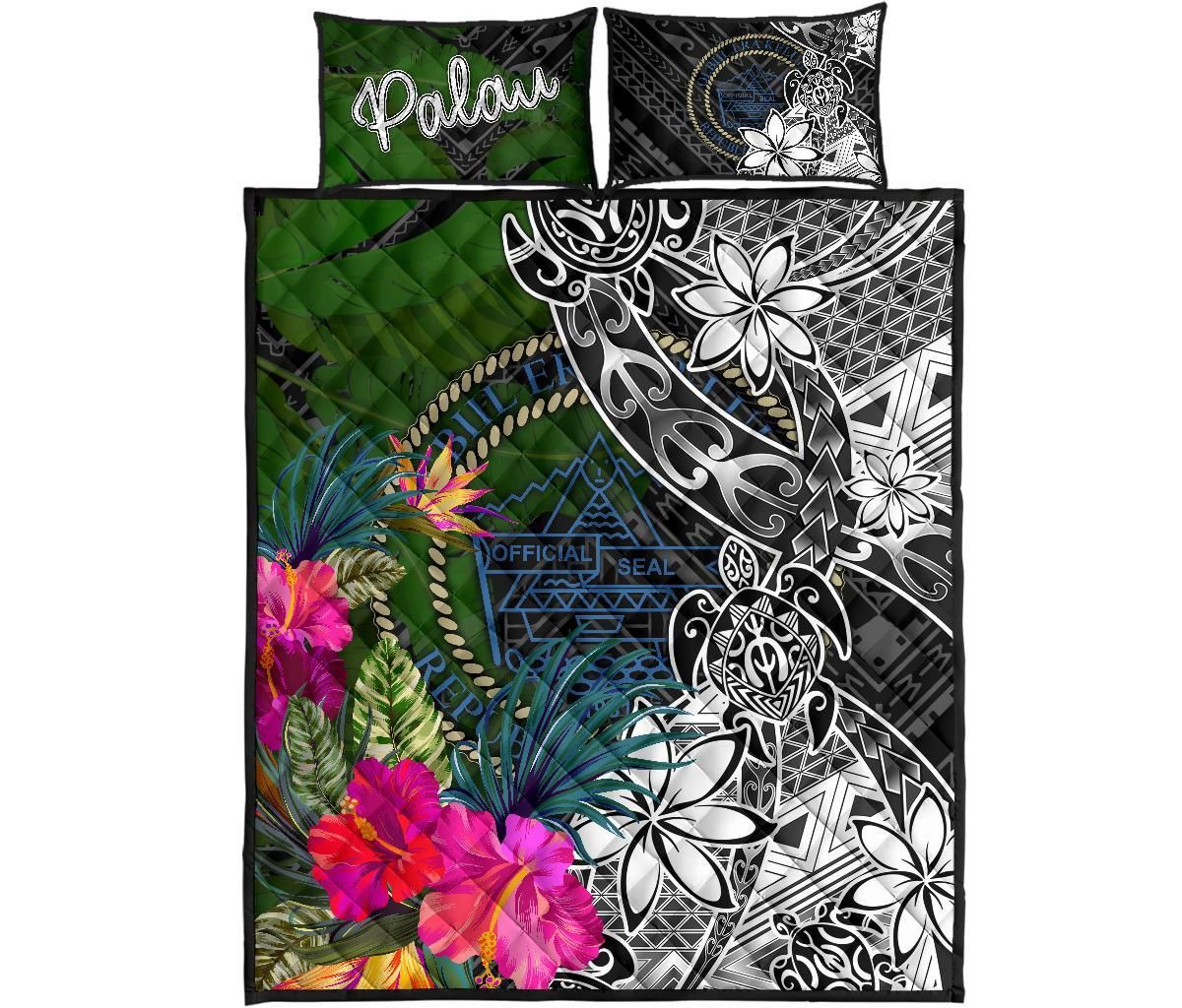 Palau Quilt Bed Set - Turtle Plumeria Banana Leaf Crest