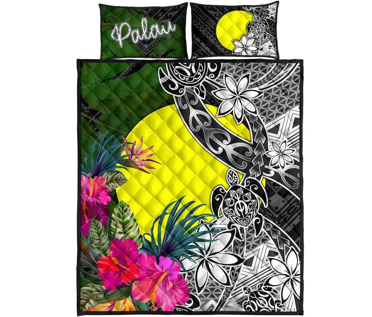 Palau Quilt Bed Set - Turtle Plumeria Banana Leaf