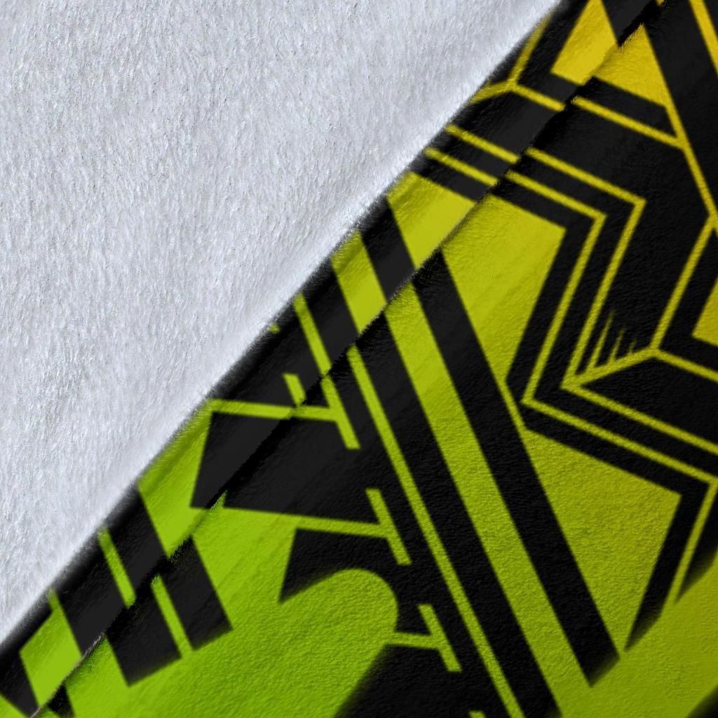 Pohnpei Personalised Premium Blanket - Pohnpei Seal In Heartbeat Patterns Style (Reggae)