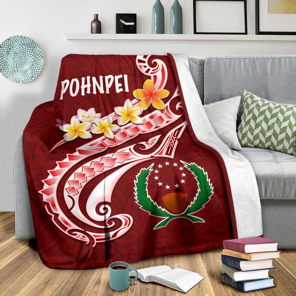 Pohnpei Premium Blanket - Pohnpei Seal Polynesian Patterns Plumeria