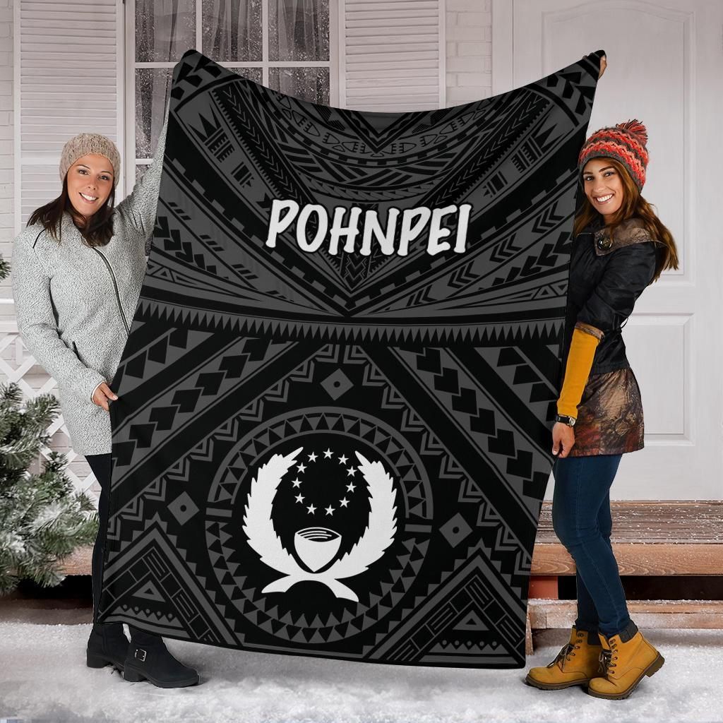 Pohnpei Premium Blanket - Pohnpei Seal With Polynesian Tattoo Style (Black)