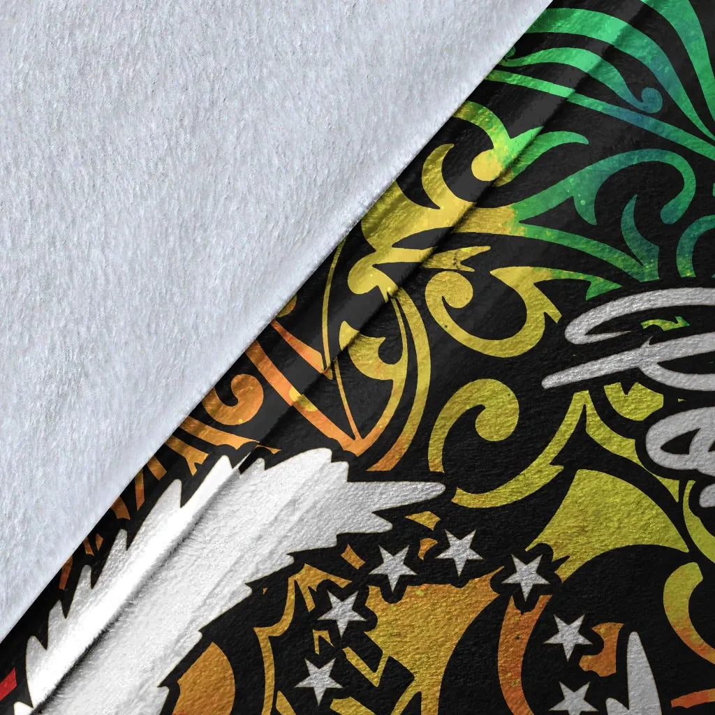 Pohnpei Premium Blanket - Rainbow Polynesian Pattern