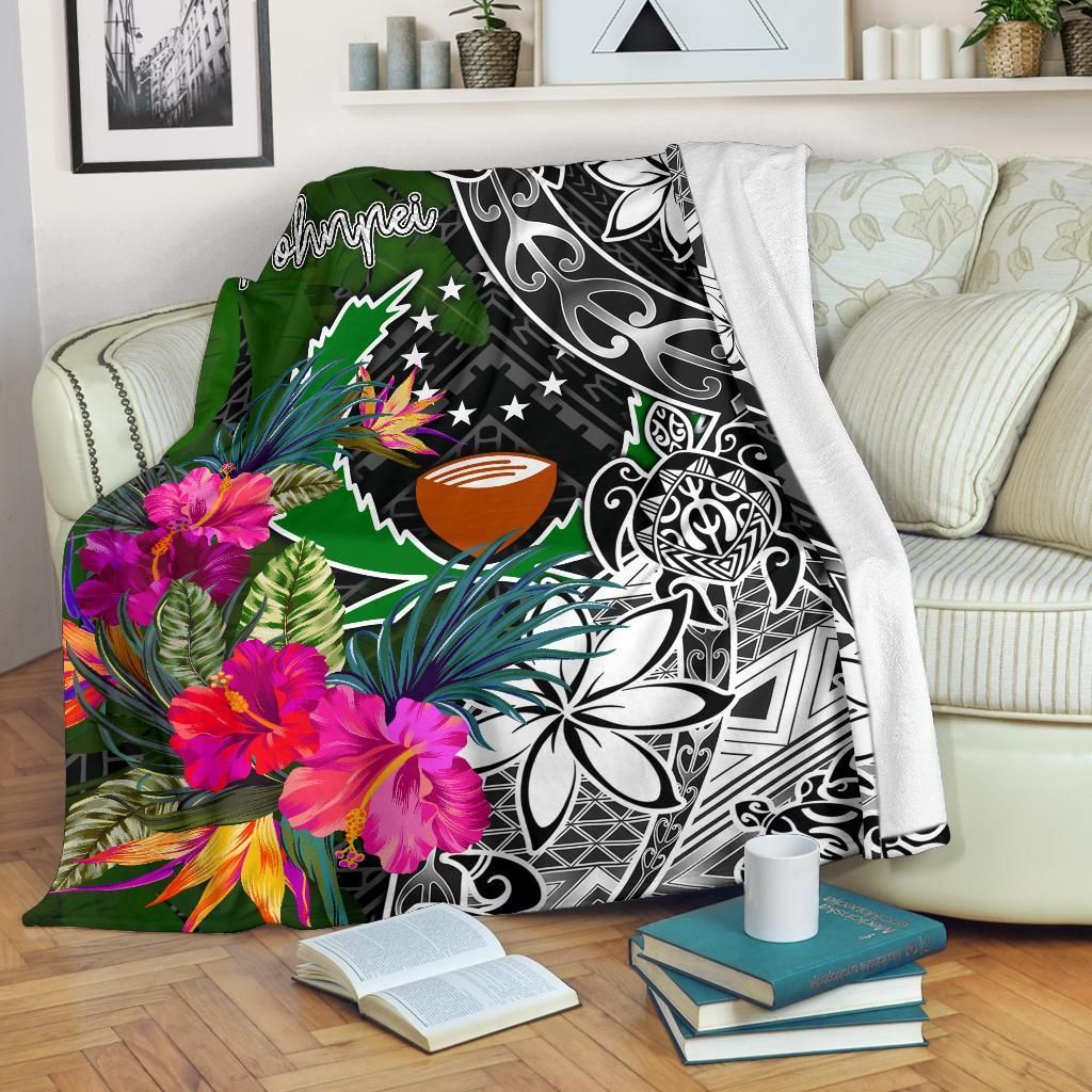 Pohnpei Premium Blanket - Turtle Plumeria Banana Leaf