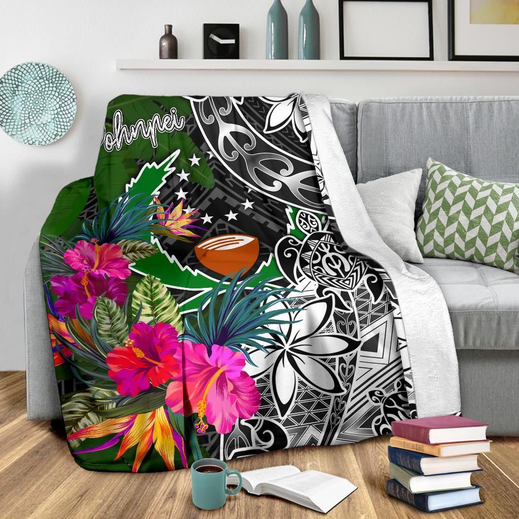 Pohnpei Premium Blanket - Turtle Plumeria Banana Leaf