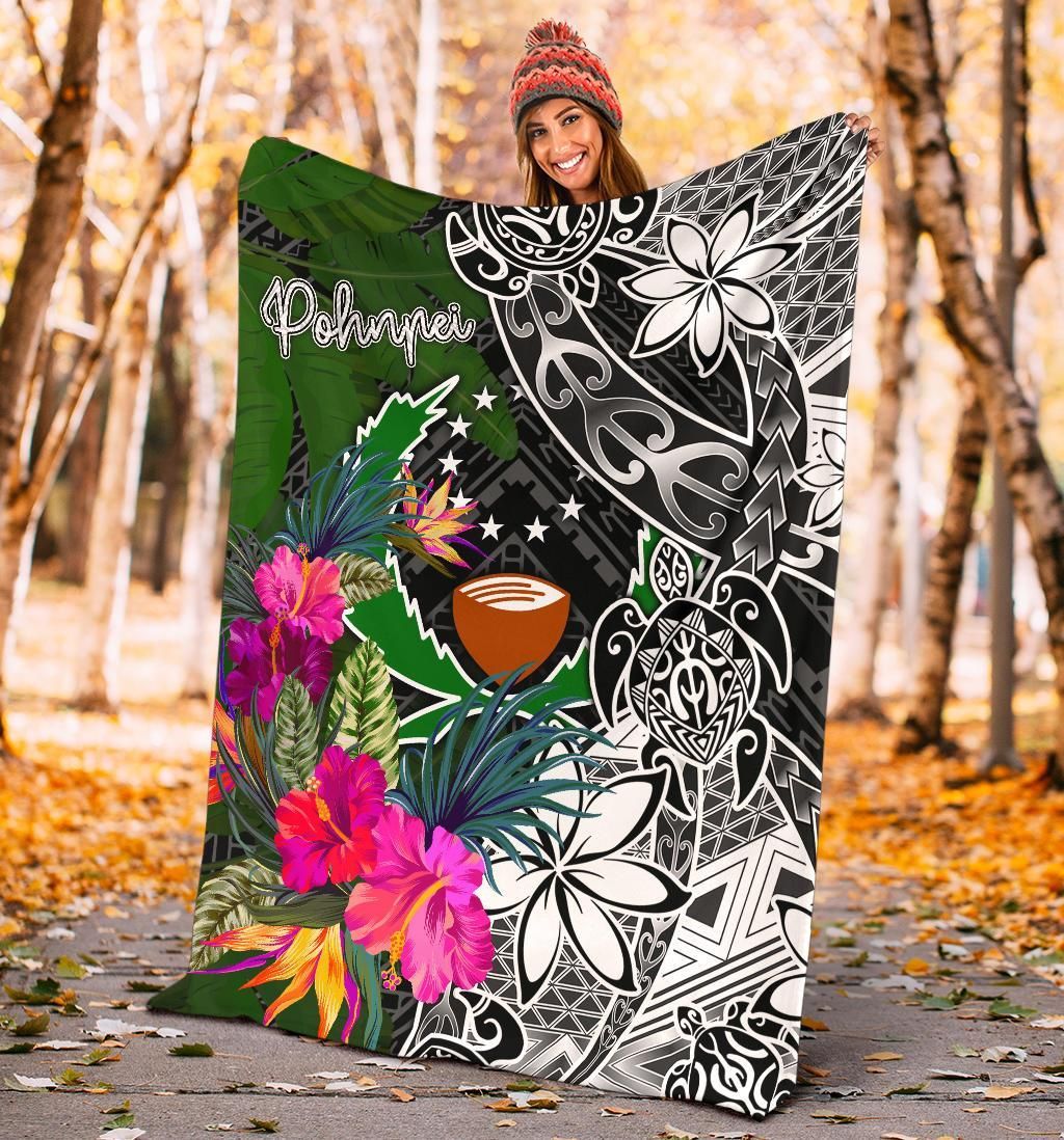 Pohnpei Premium Blanket - Turtle Plumeria Banana Leaf