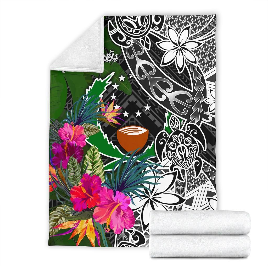 Pohnpei Premium Blanket - Turtle Plumeria Banana Leaf