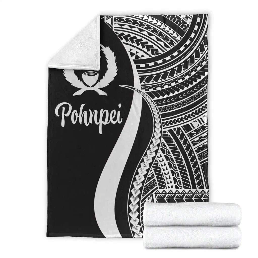 Pohnpei Premium Blanket - White Polynesian Tentacle Tribal Pattern