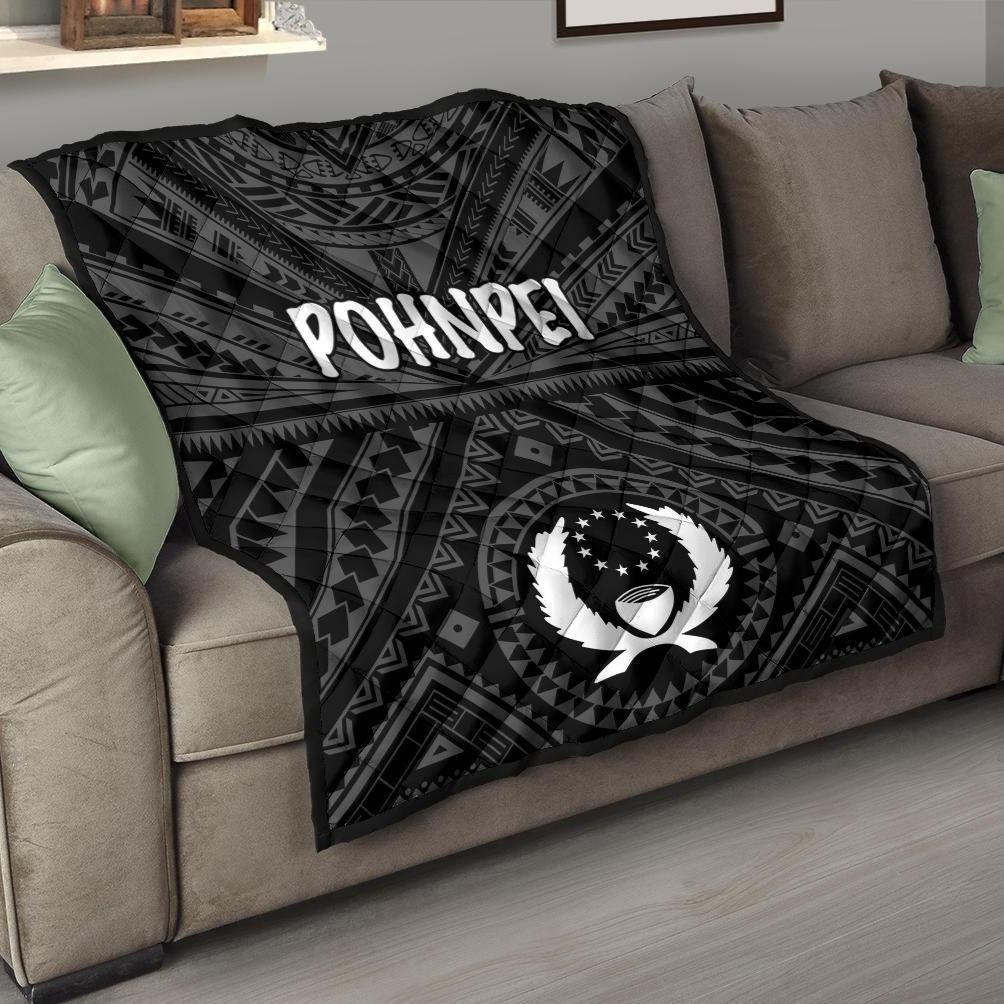 Pohnpei Premium Quilt - Pohnpei Seal With Polynesian Tattoo Style ( Black)