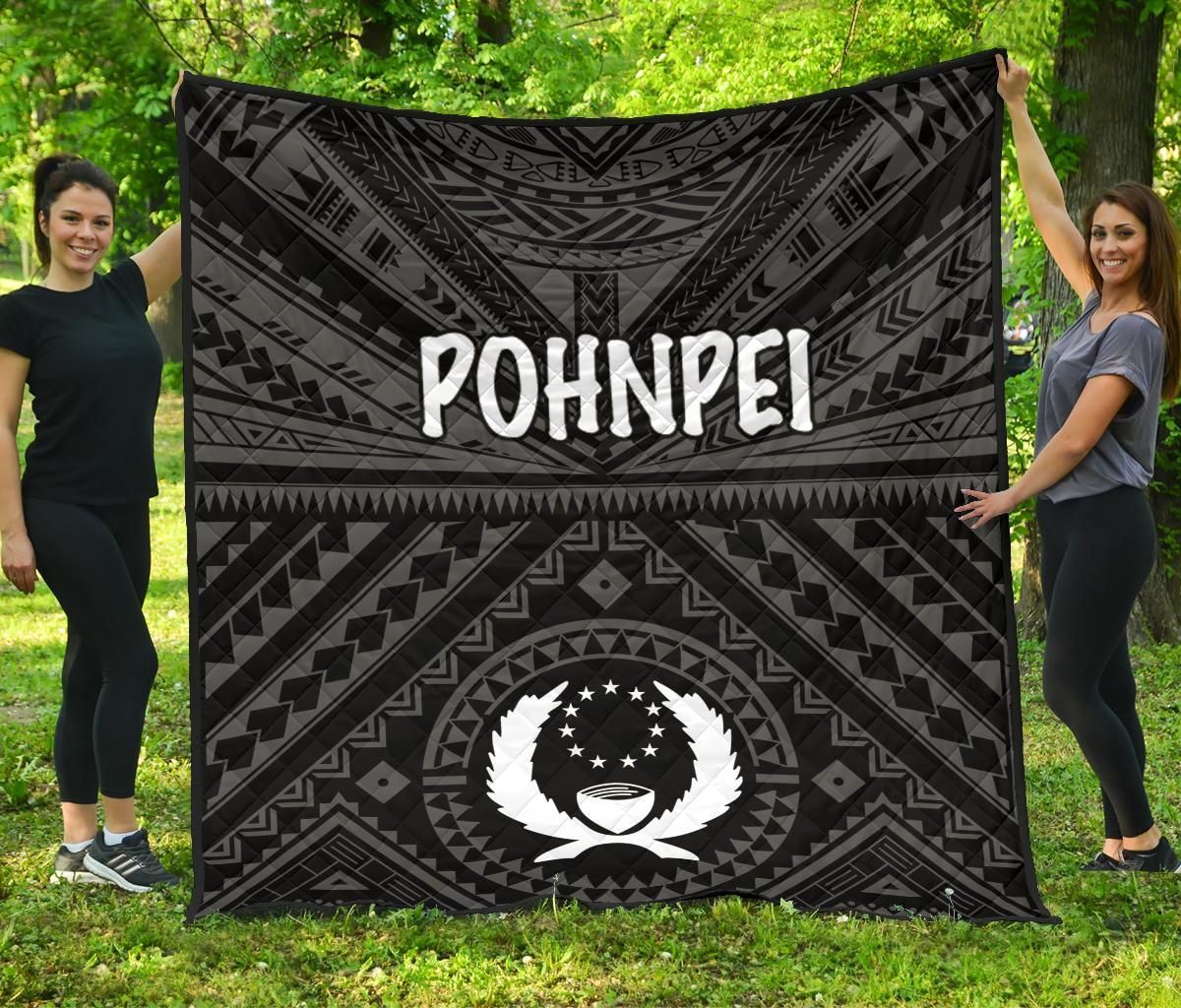 Pohnpei Premium Quilt - Pohnpei Seal With Polynesian Tattoo Style ( Black)