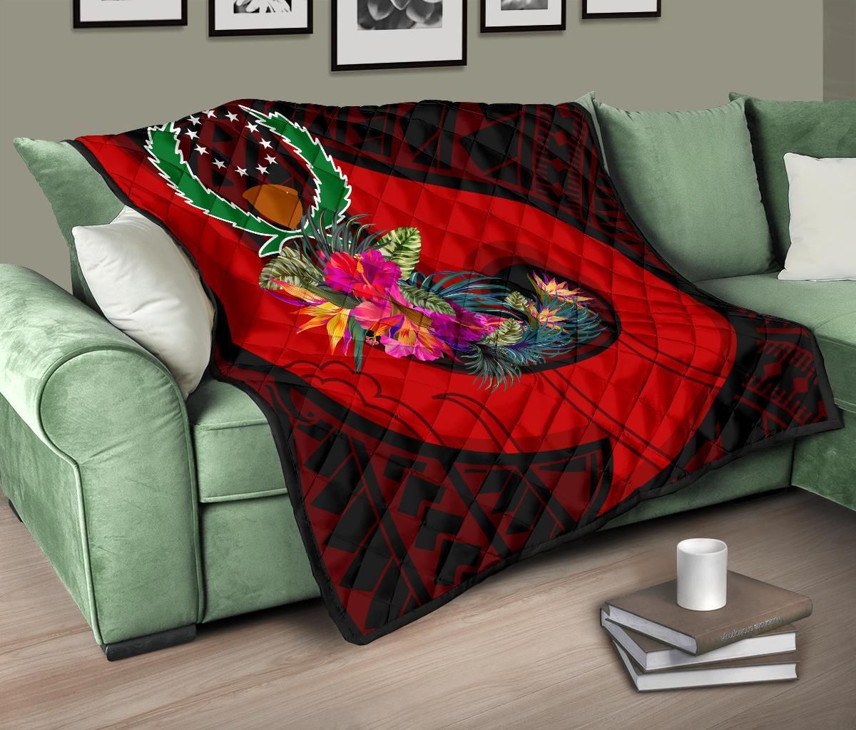 Pohnpei Premium Quilt - Polynesian Hook And Hibiscus (Red)