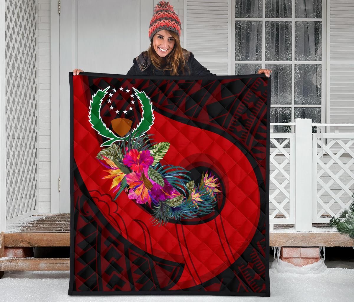 Pohnpei Premium Quilt - Polynesian Hook And Hibiscus (Red)