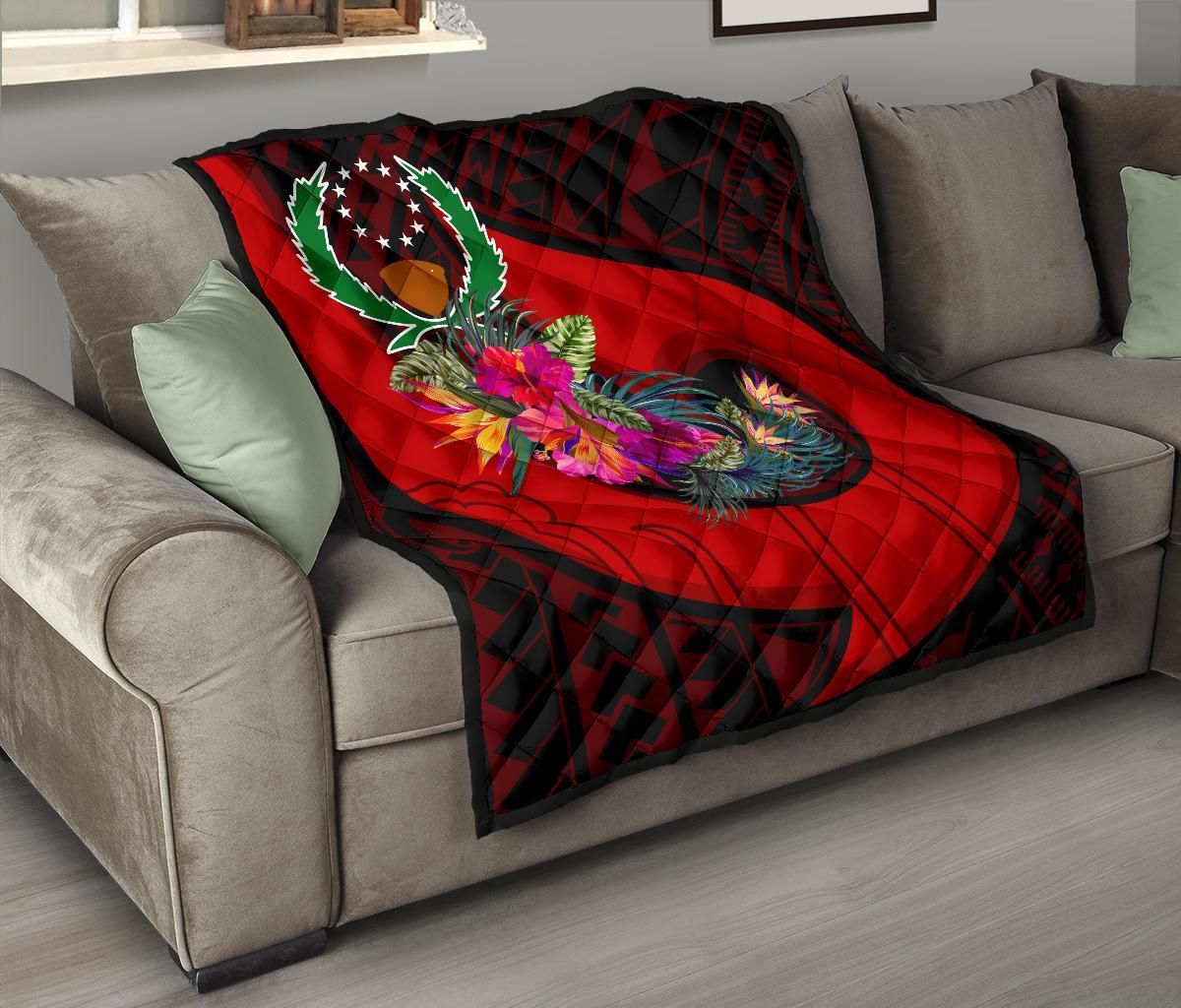 Pohnpei Premium Quilt - Polynesian Hook And Hibiscus (Red)