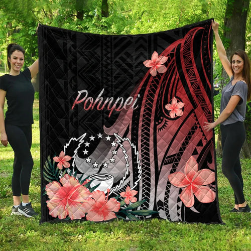 Pohnpei Premium Quilt - Red Polynesian Hibiscus Pattern Style