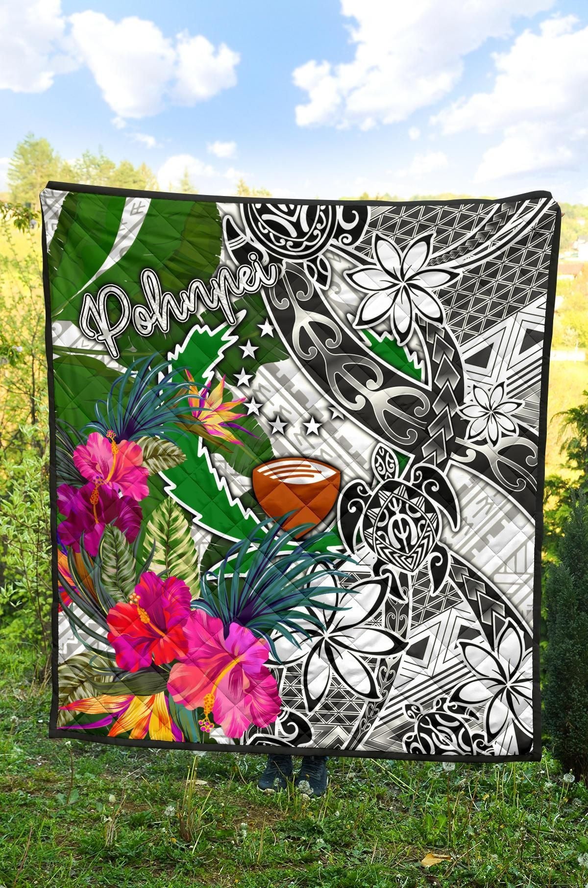 Pohnpei Premium Quilt White - Turtle Plumeria Banana Leaf