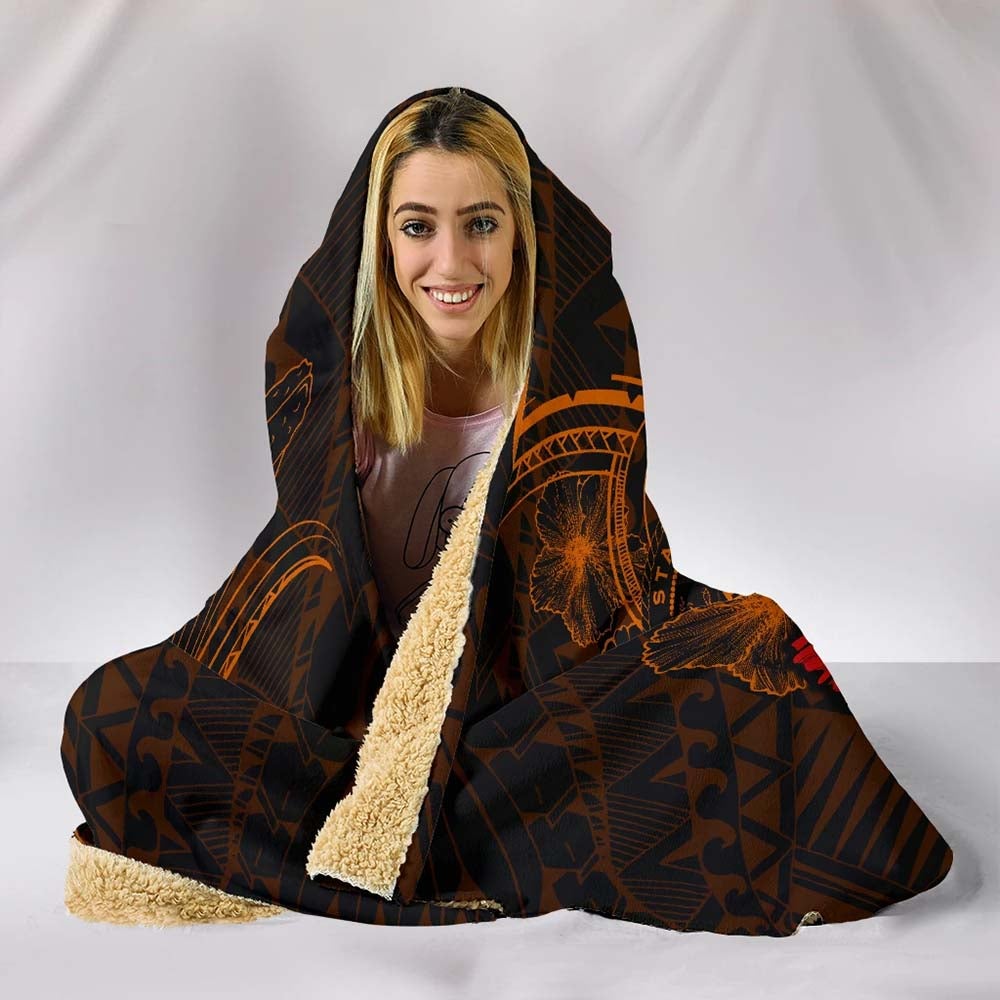 Polynesian Hawaii Hooded Blanket - Humpback Whale with Hibiscus (Golden)