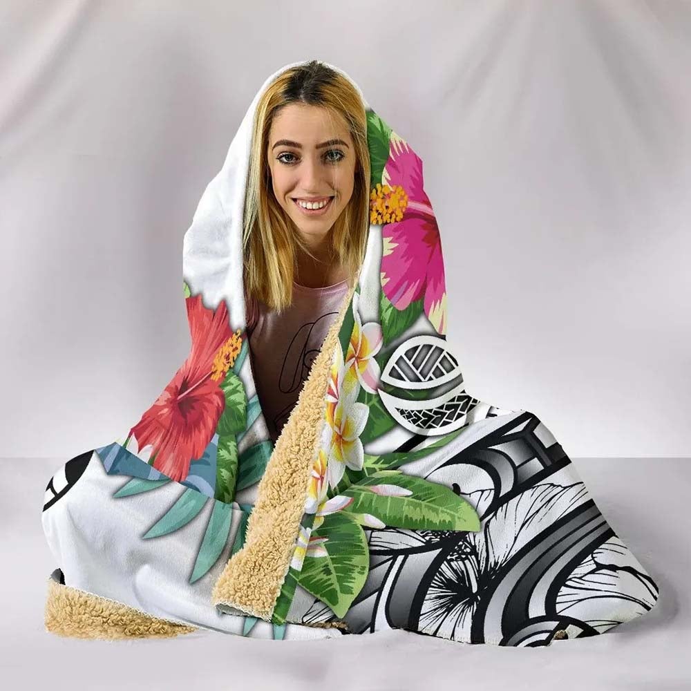 Polynesian Hawaii Hooded Blanket - Summer Plumeria (White)