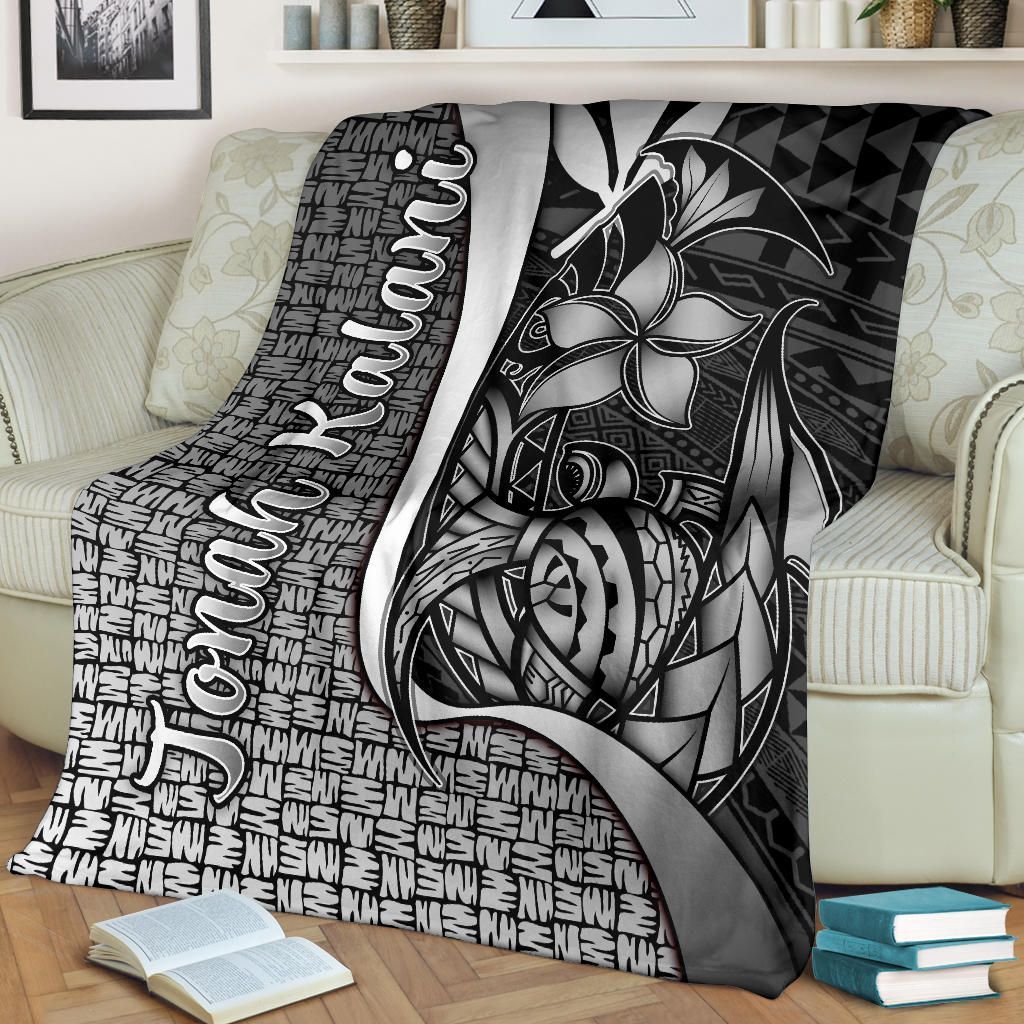Polynesian Hawaii Jonah Kalani Premium Blanket White - Turtle with Hook