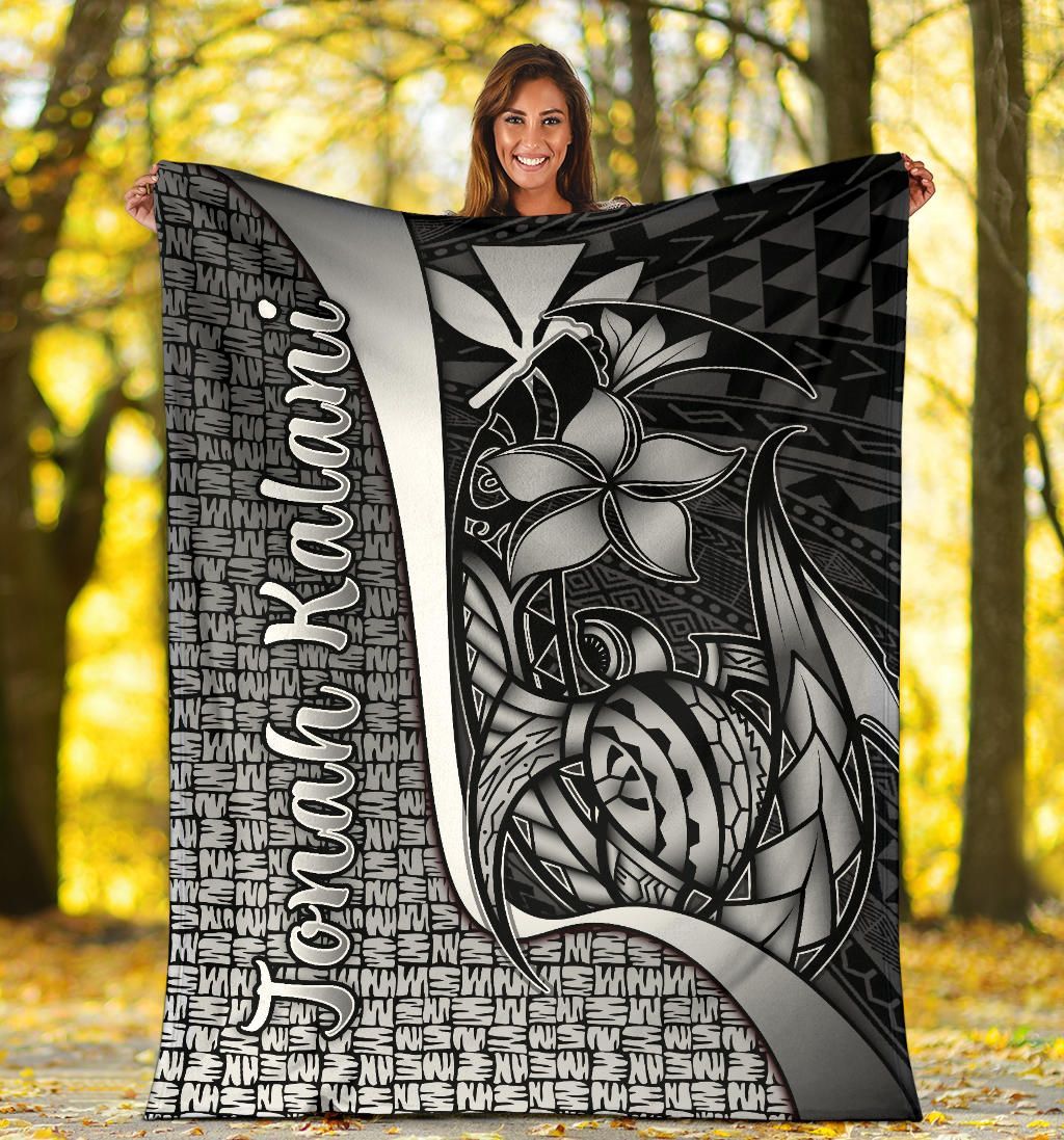 Polynesian Hawaii Jonah Kalani Premium Blanket White - Turtle with Hook