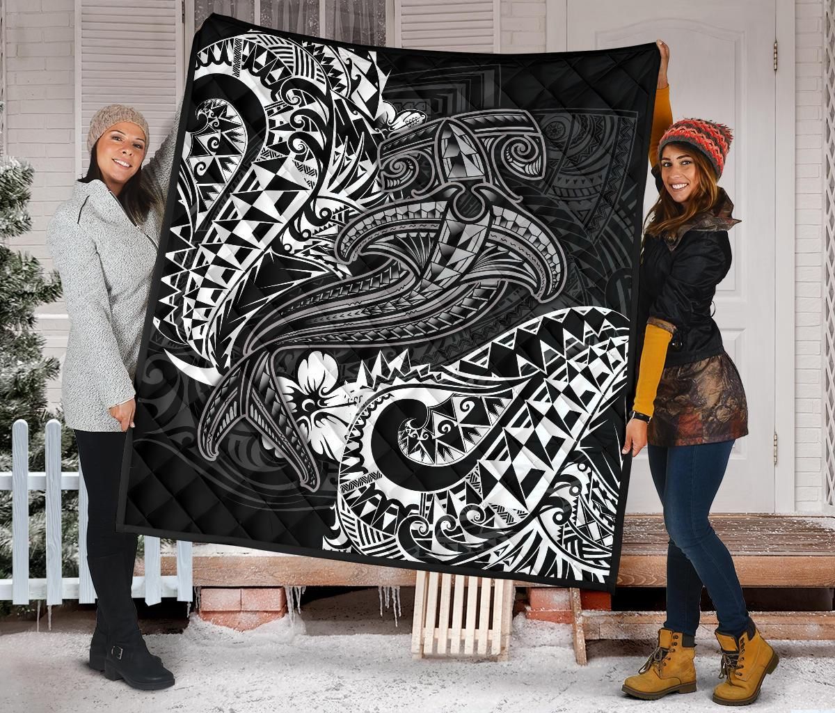 Polynesian Premium Quilt - White Shark Polynesian Tattoo
