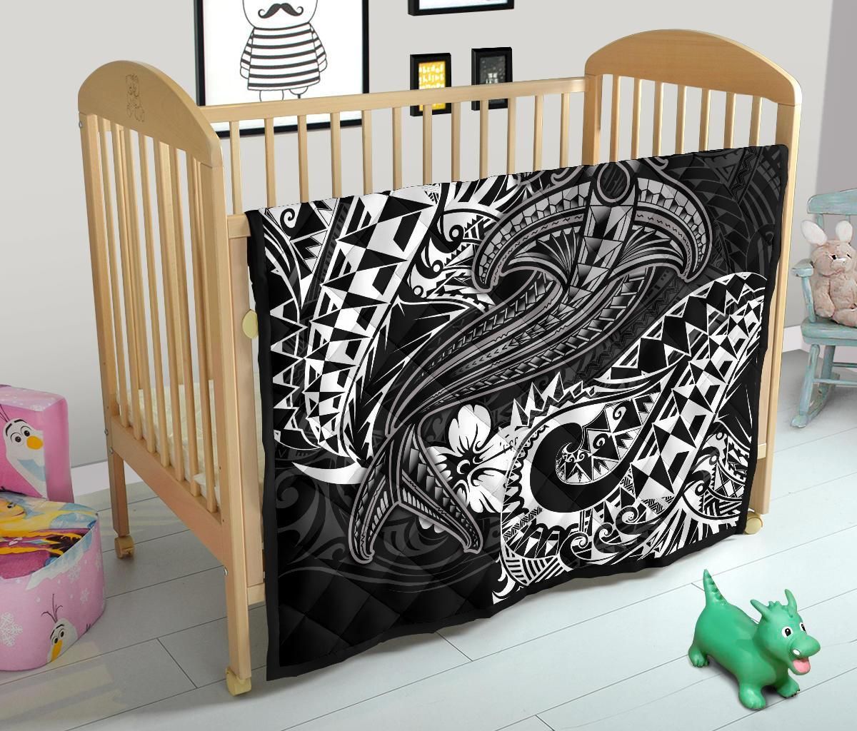 Polynesian Premium Quilt - White Shark Polynesian Tattoo