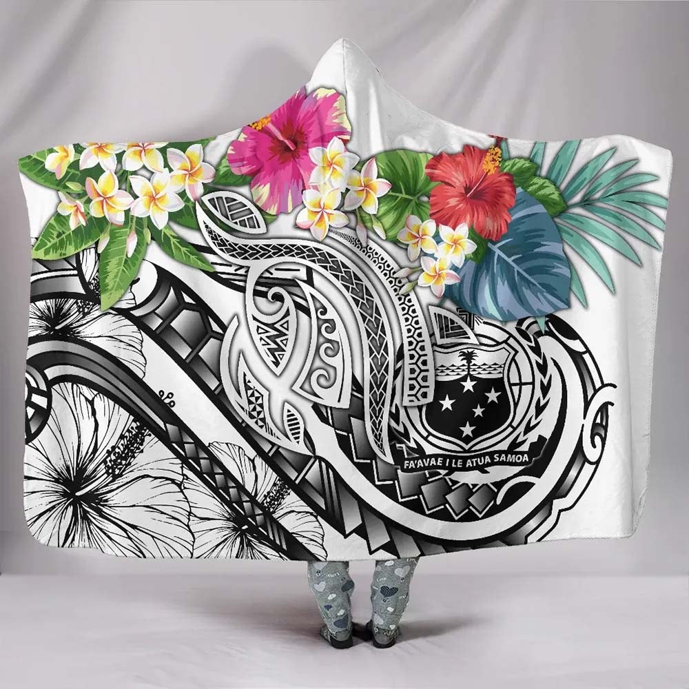 Polynesian Samoa Hooded Blanket - Summer Plumeria (White)