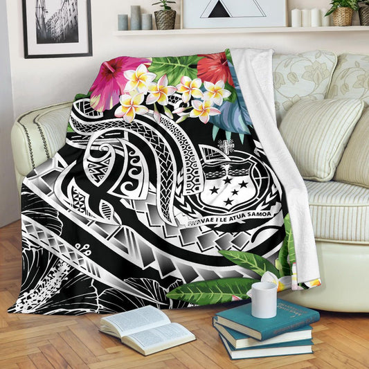 Polynesian Samoa Premium Blanket - Summer Plumeria (Black)