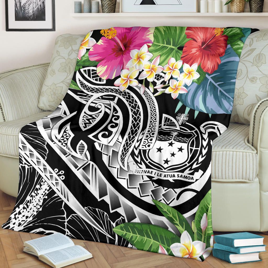 Polynesian Samoa Premium Blanket - Summer Plumeria (Black)