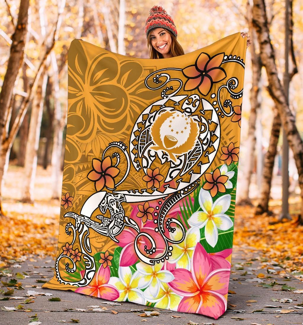 Pohnpei Premium Blanket - Turtle Plumeria (Gold)