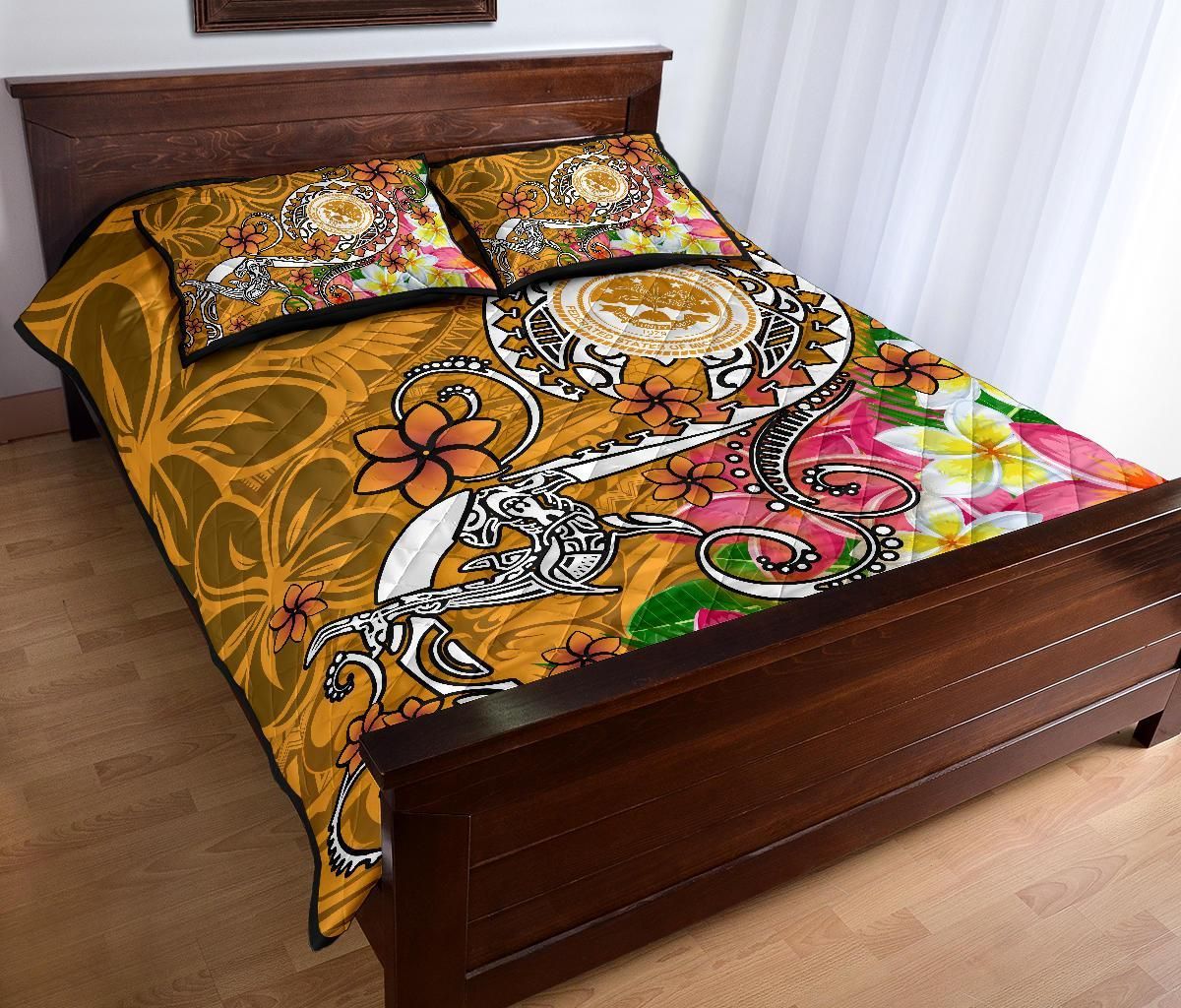 FSM Quilt Bed Set - Turtle Plumeria (Gold)