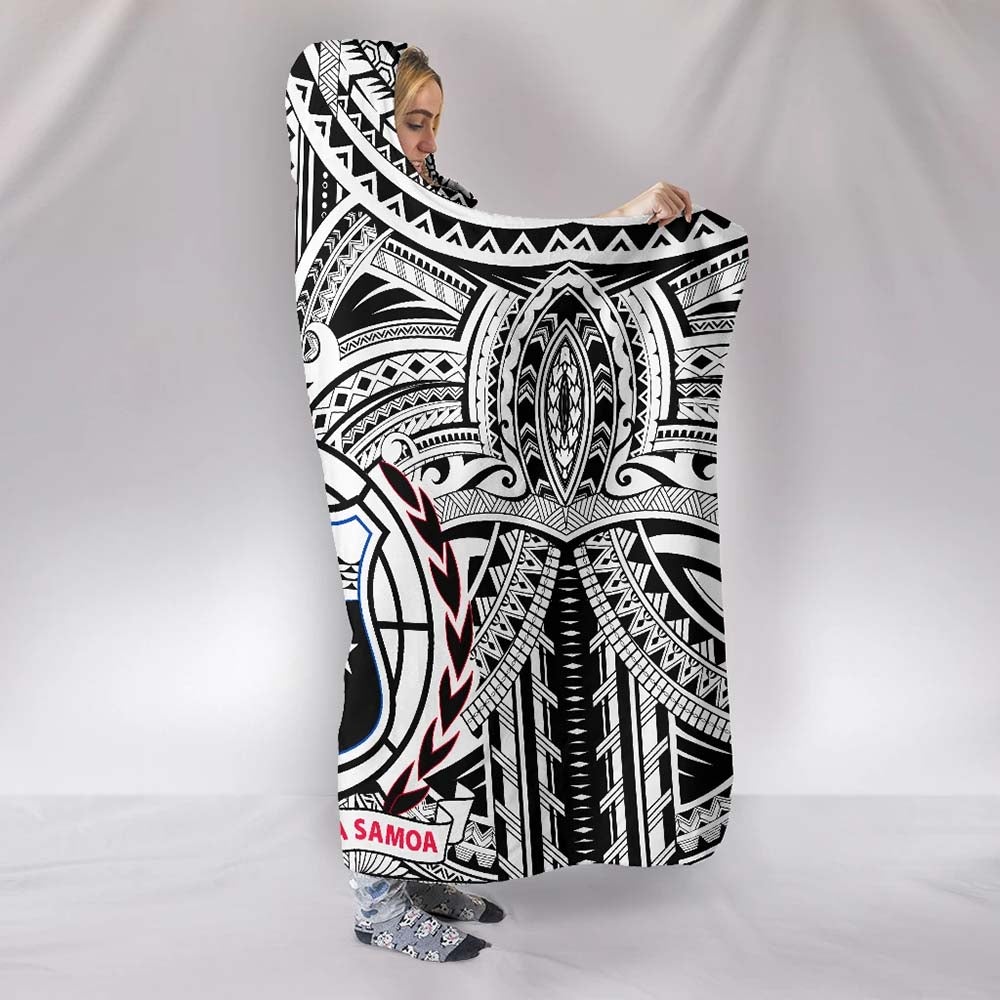 Samoa Hooded Blanket - Coat Of Arm (White)