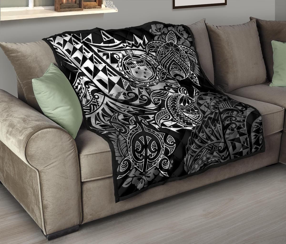 Samoa Polynesian Premium Quilt - White Turtle Flowing