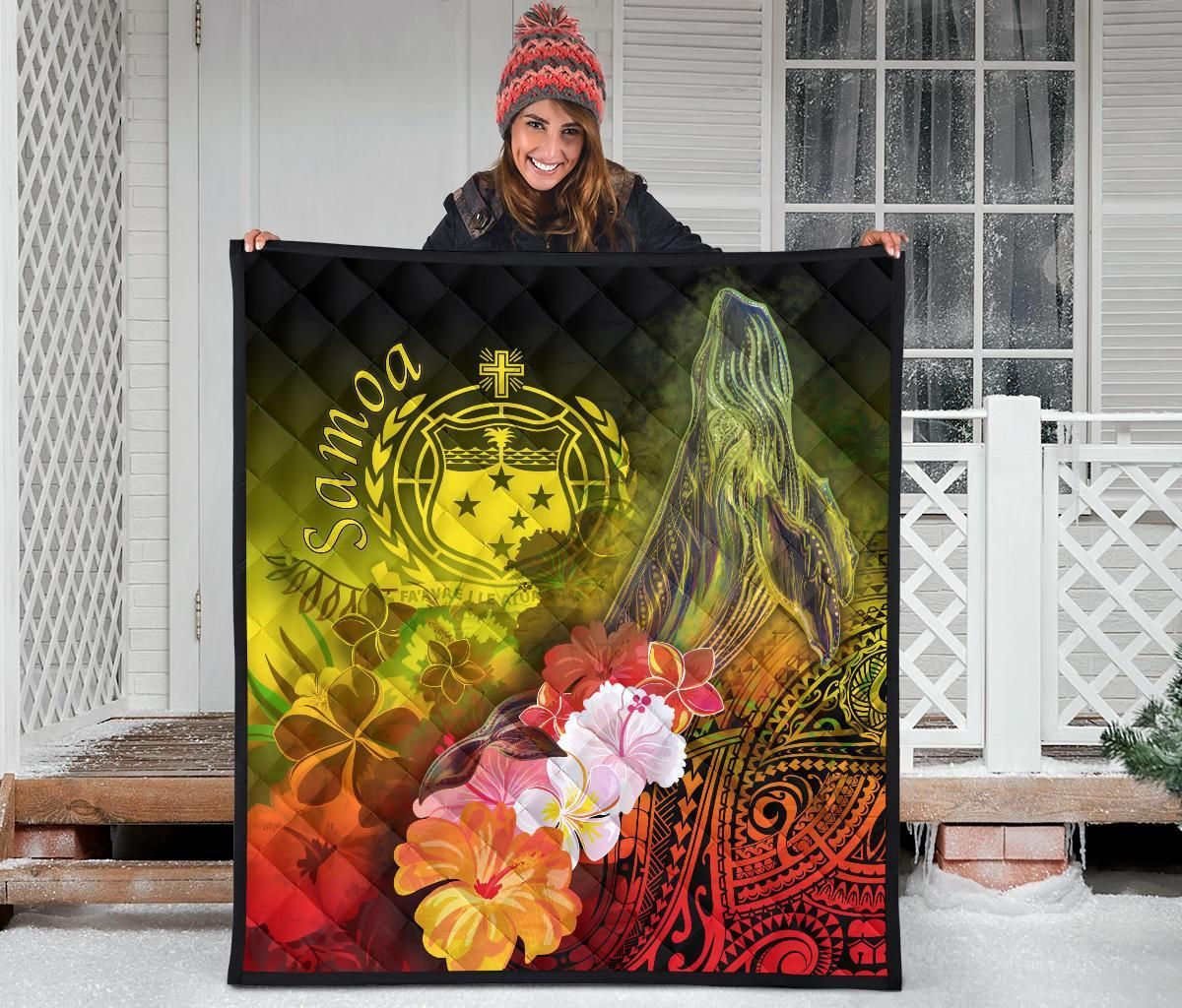 Samoa Premium Quilt- Humpback Whale with Tropical Flowers (Yellow)