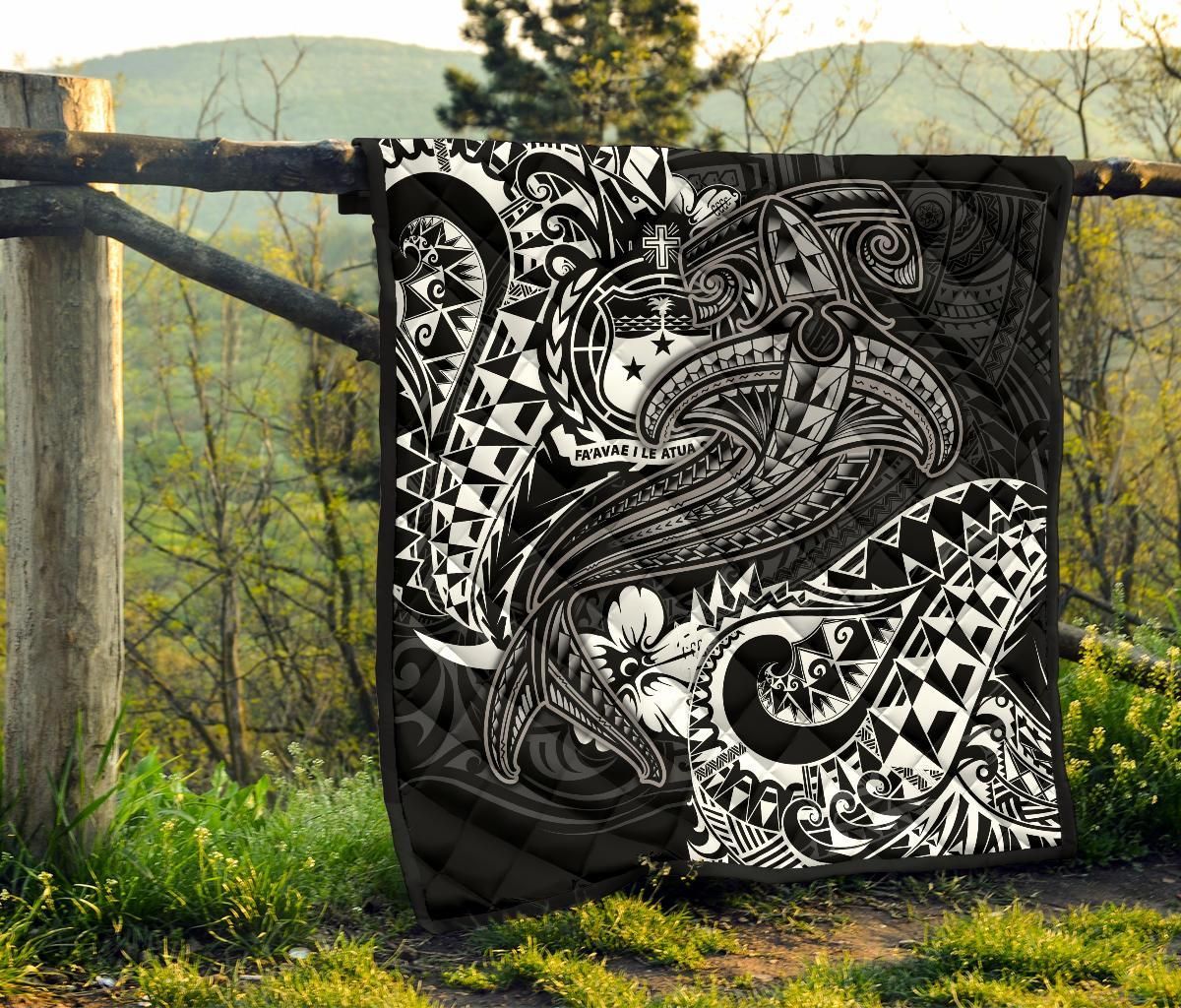 Samoa Premium Quilt - White Shark Polynesian Tattoo