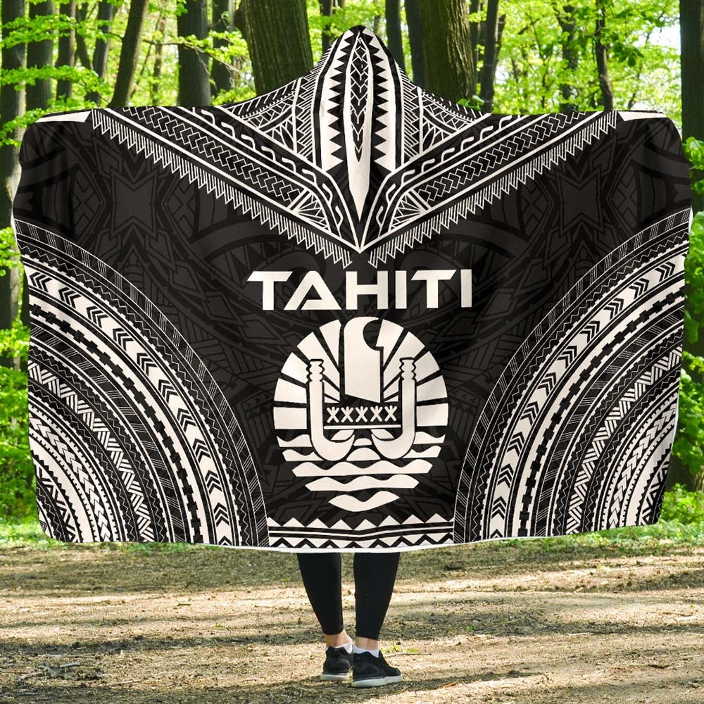 Tahiti Polynesian Chief Hooded Blanket - Black Version