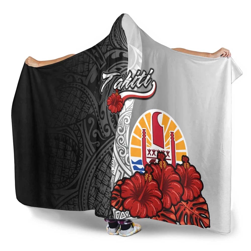 Tahiti Polynesian Hooded Blanket- Coat Of Arm With Hibiscus White