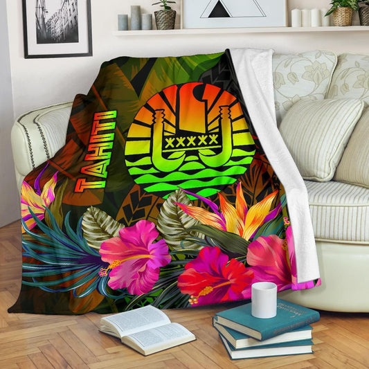 Tahiti Polynesian Premium Blanket -  Hibiscus and Banana Leaves