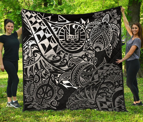 Tahiti Polynesian Premium Quilt - White Turtle Hibiscus Flowing