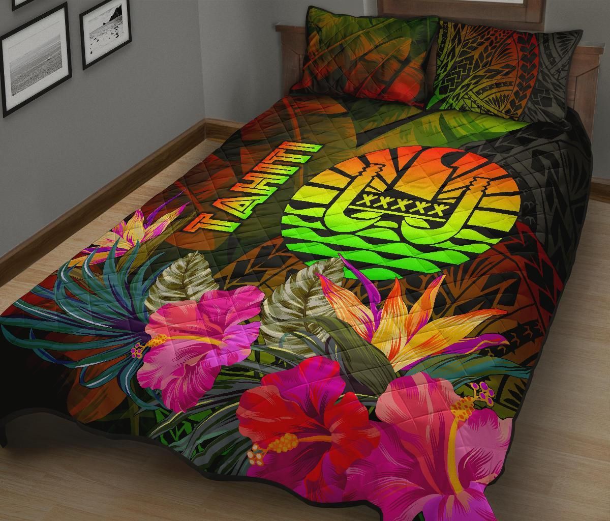 Tahiti Polynesian Quilt Bed Set - Hibiscus and Banana Leaves