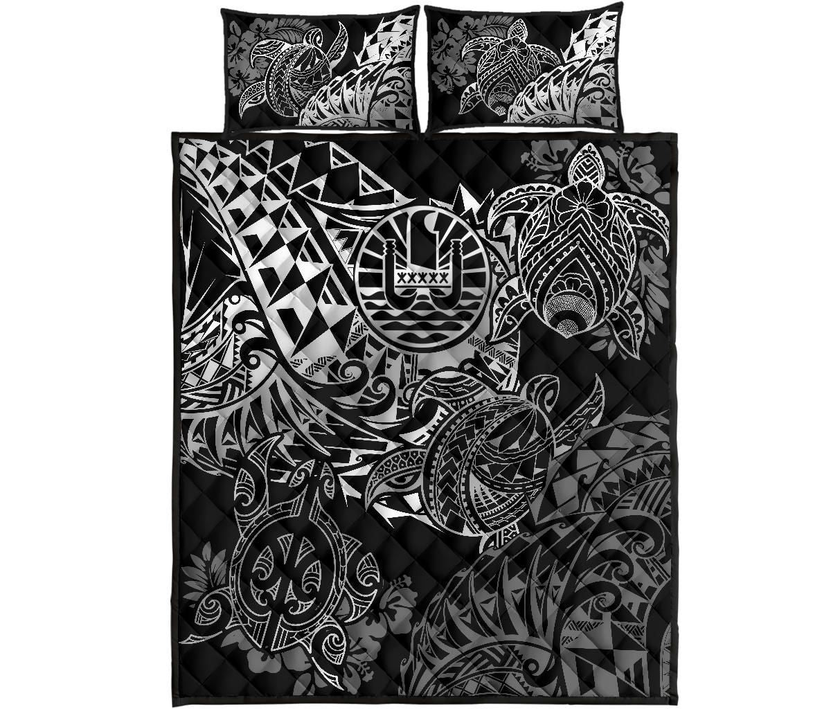 Tahiti Polynesian Quilt Bed Set - White Turtle Hibiscus Flowing