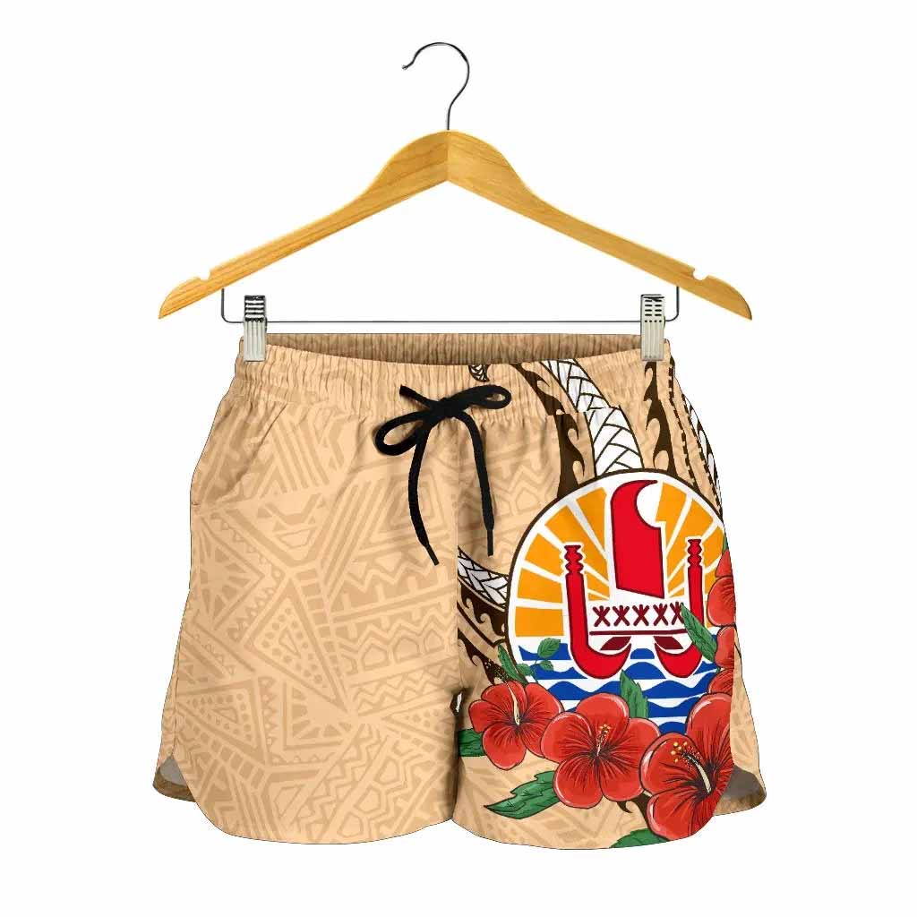 Tahiti Polynesian Women Shorts - Hibiscus Coat of Arm Beige