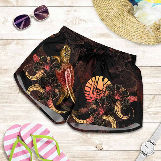 Tahiti Polynesian Women Shorts - Turtle With Blooming Hibiscus Gold